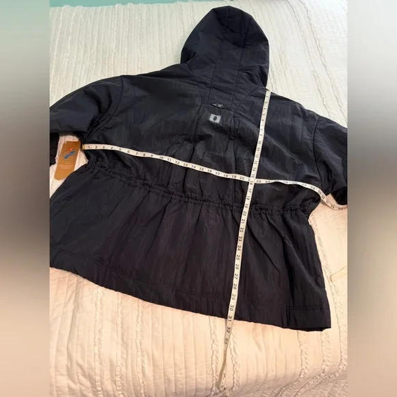 NEW Free People Movement Billie Boxy Lightweight Insulated Jacket Black Size M/L - Picture 10 of 11